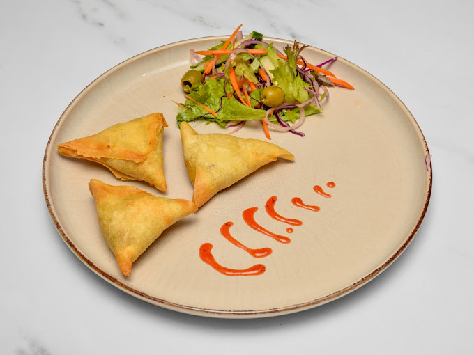 LEADS EATERY  image